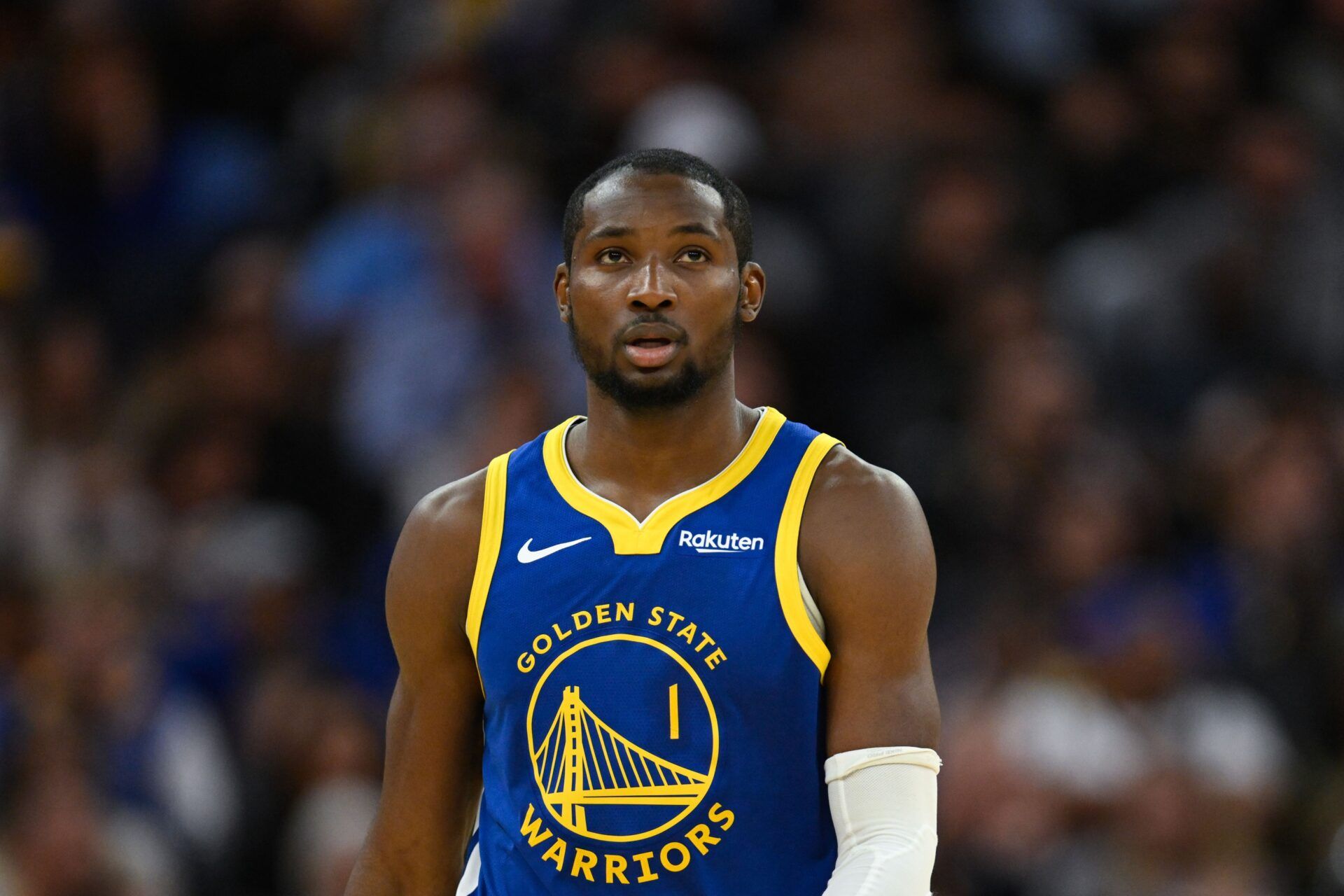 Golden State Warriors forward Jonathan Kuminga (1) looks on against the Phoenix Suns in the third quarter at Chase Center.