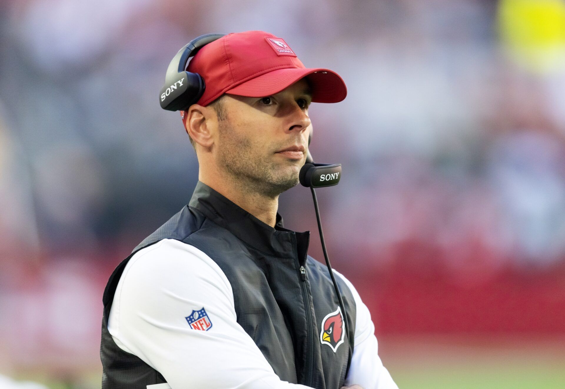 Arizona Cardinals head coach Jonathan Gannon against the Atlanta Falcons at State Farm Stadium.