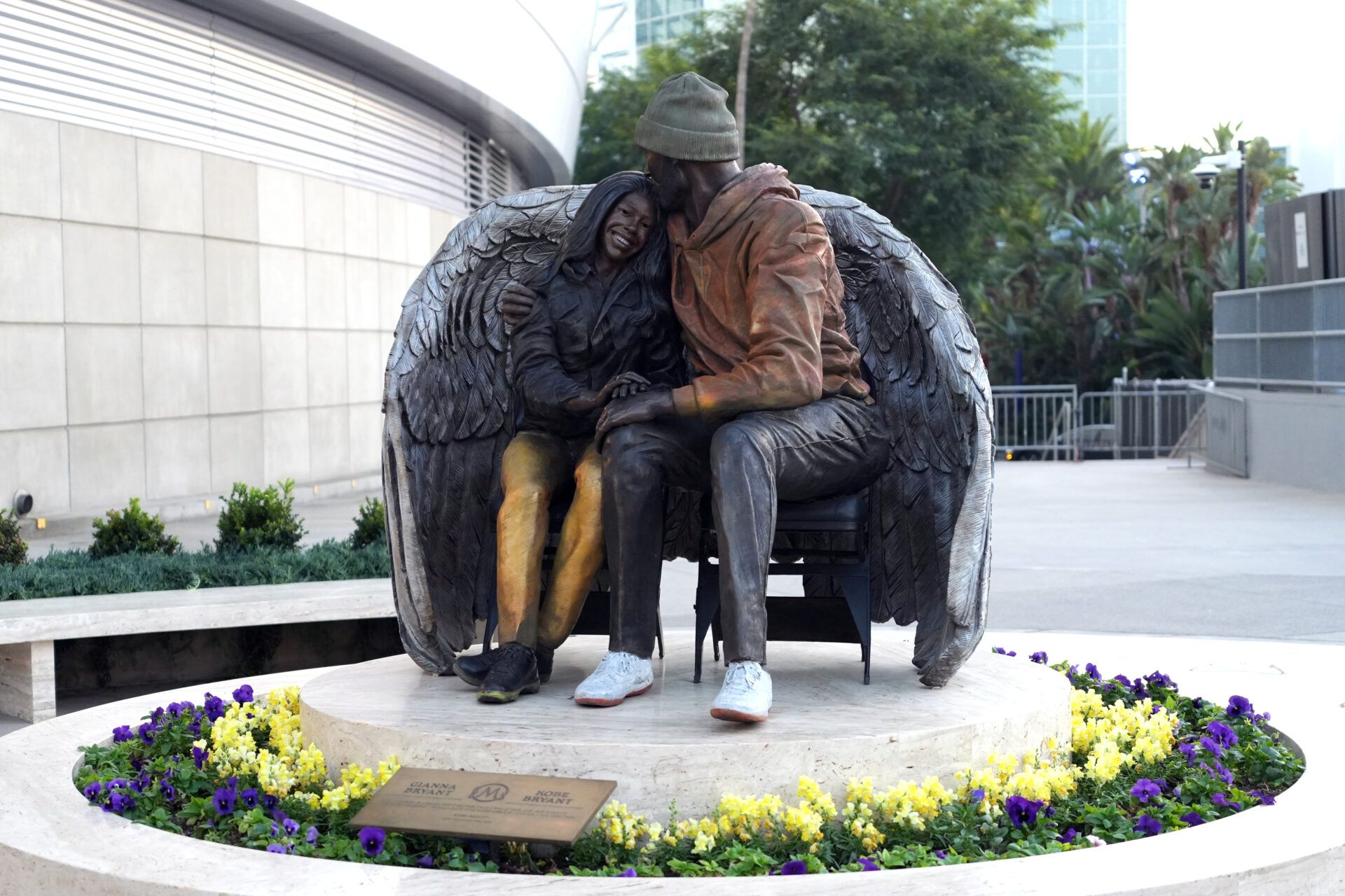 A statue of Kobe Bryant and daughter Gianna Bryant at Crypto.com Arena.