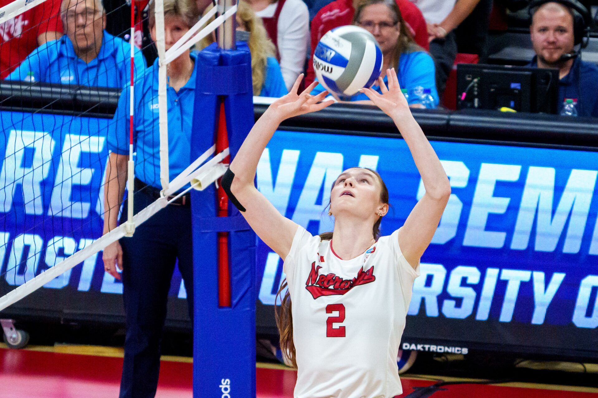 Nebraska Cornhuskers setter Bergen Reilly (2) assists against the Kansas Jayhawks during the second set at Bob Devaney Sports Center.