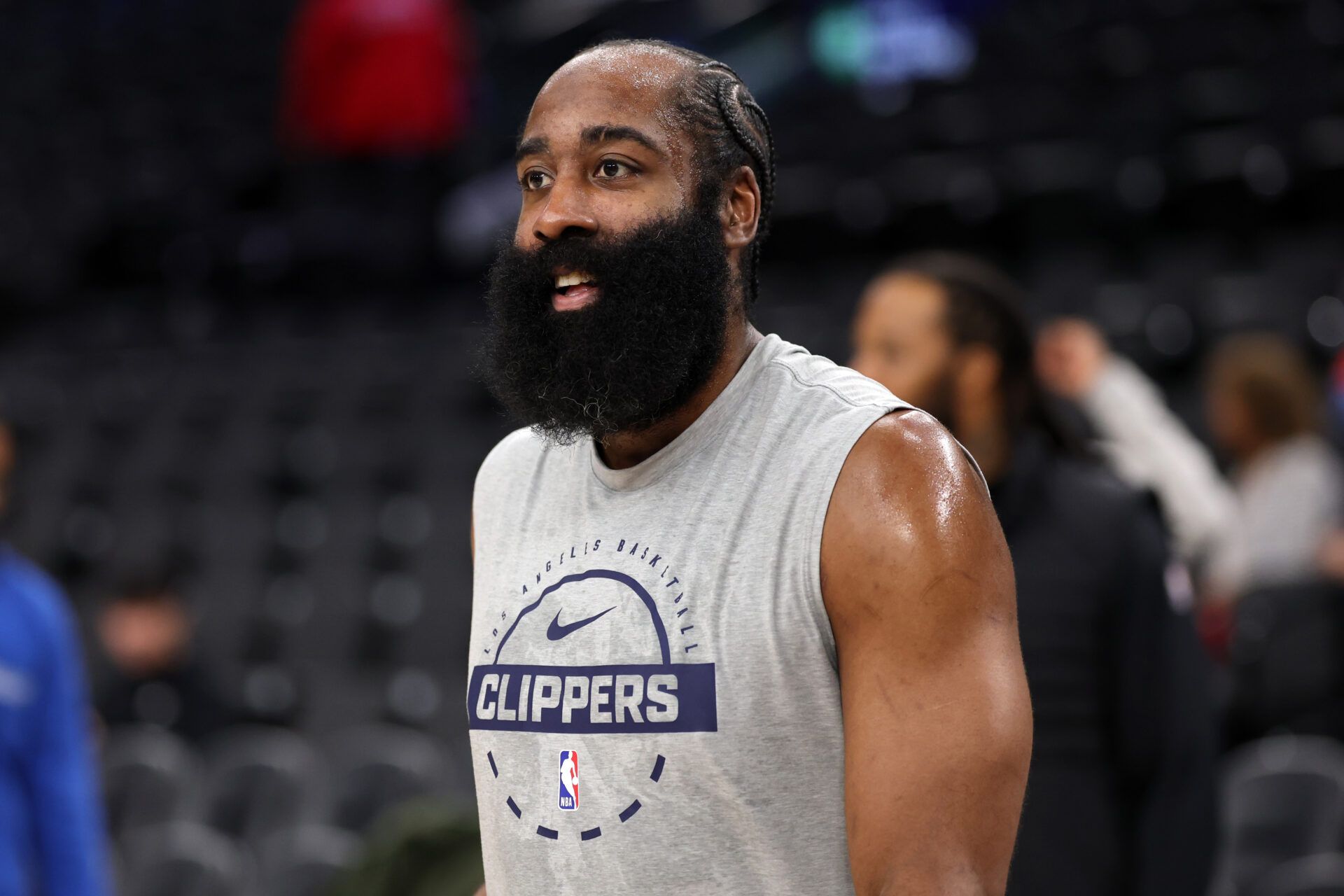Los Angeles Clippers guard James Harden (1) warms up before the game against the Utah Jazz at Intuit Dome.