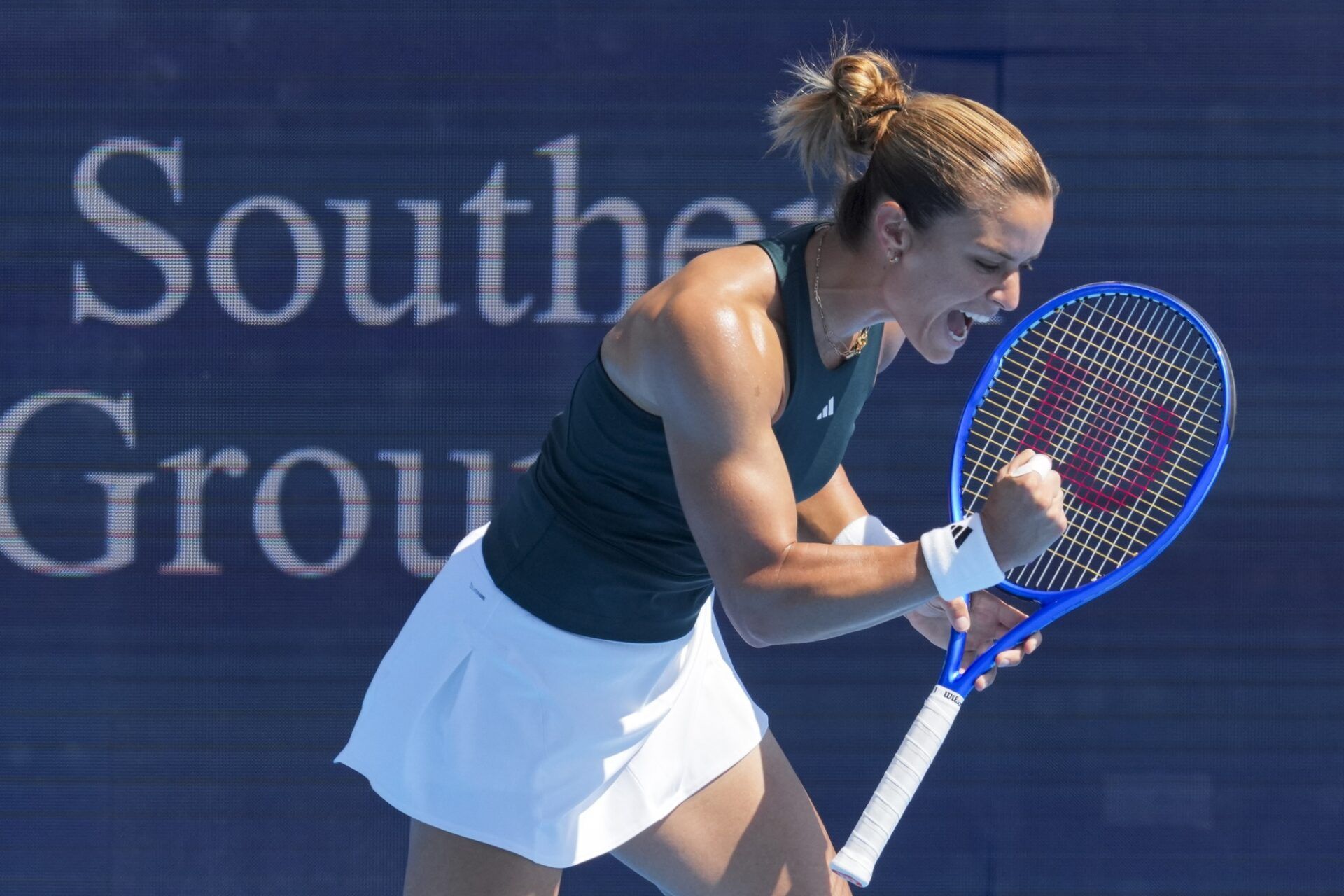 Maria Sakkari (GRE) reacts after returning a shot against Jasmine Paolini (ITA) during the Cincinnati Open at the Lindner Family Tennis Center.