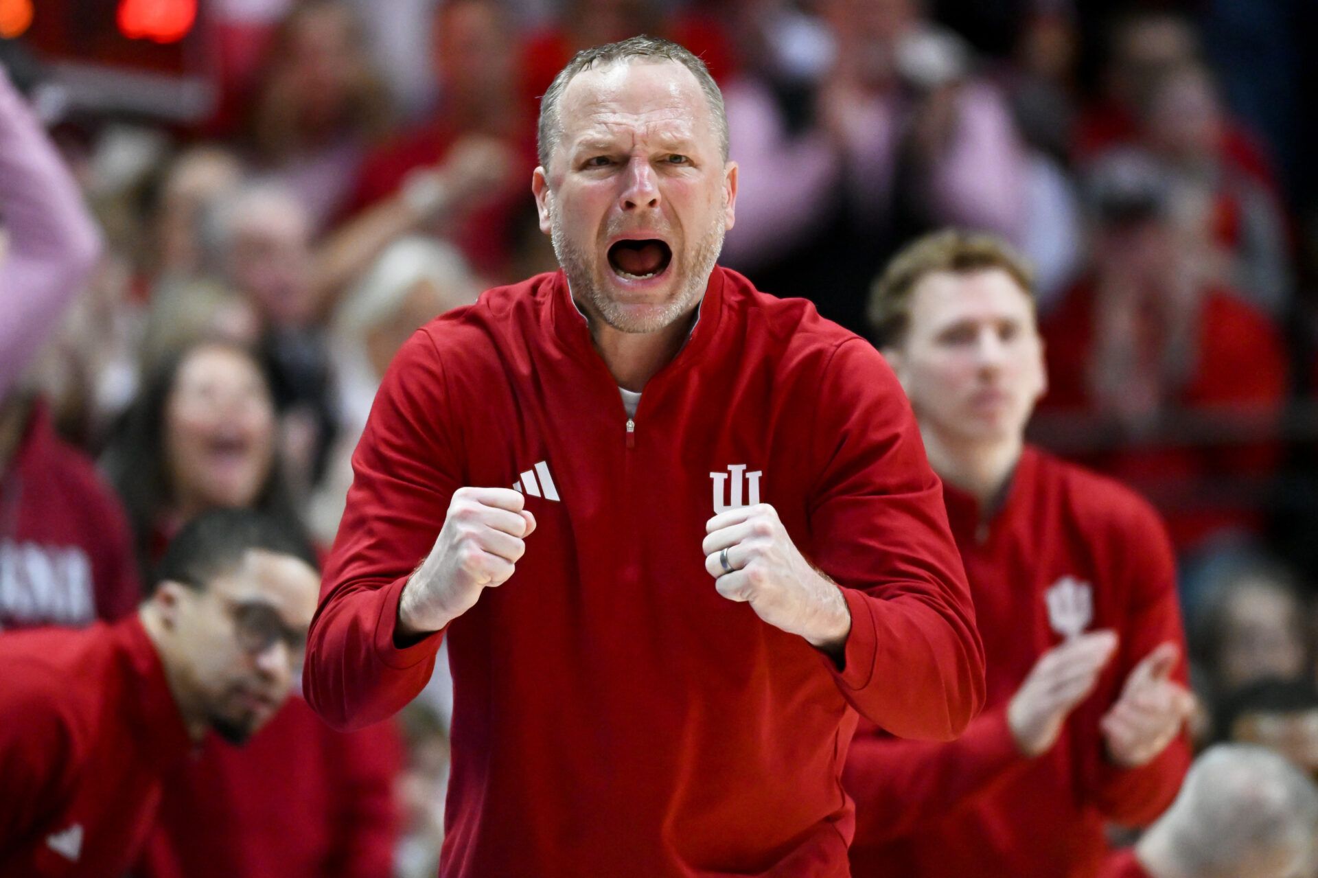 Indiana Hoosiers head coach Darian DeVries reacts after a play against the Wisconsin Badgers during the second half at Simon Skjodt Assembly Hall.