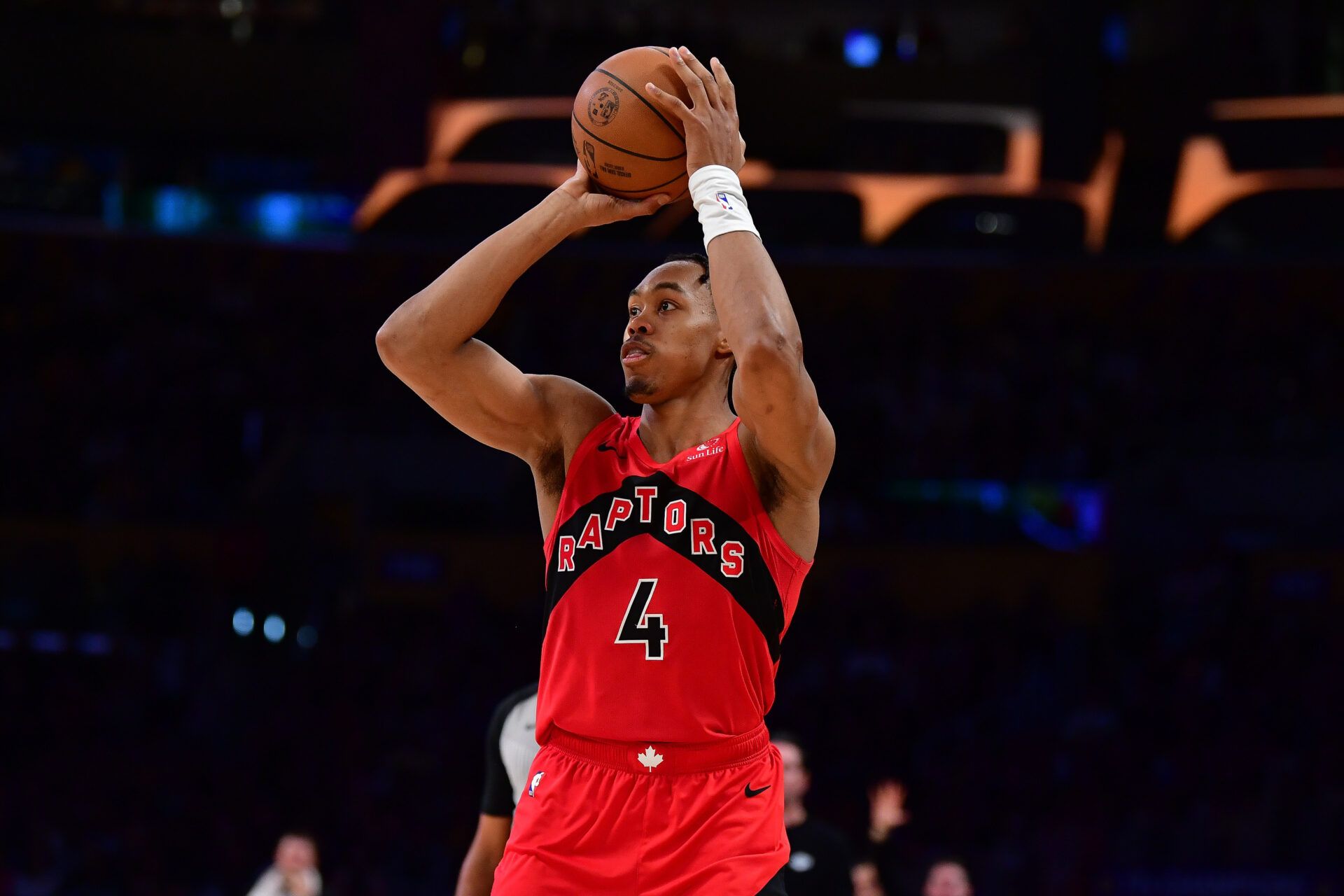 Toronto Raptors forward Scottie Barnes (4) shoots against the Los Angeles Lakers during the second half at Crypto.com Arena.