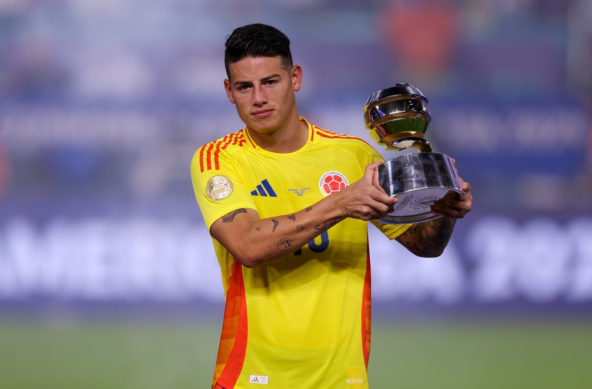 Colombia midfileder James Rodriguez (10) wins the best player award during the Copa America Final against Argentina at Hard Rock Stadium.