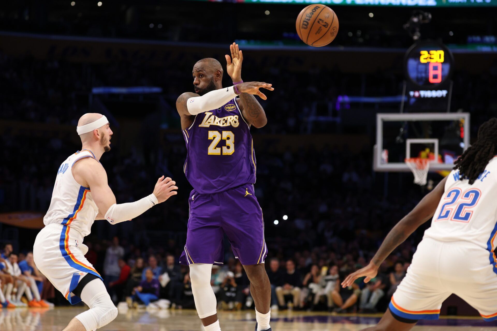 lebron james and alex caruso