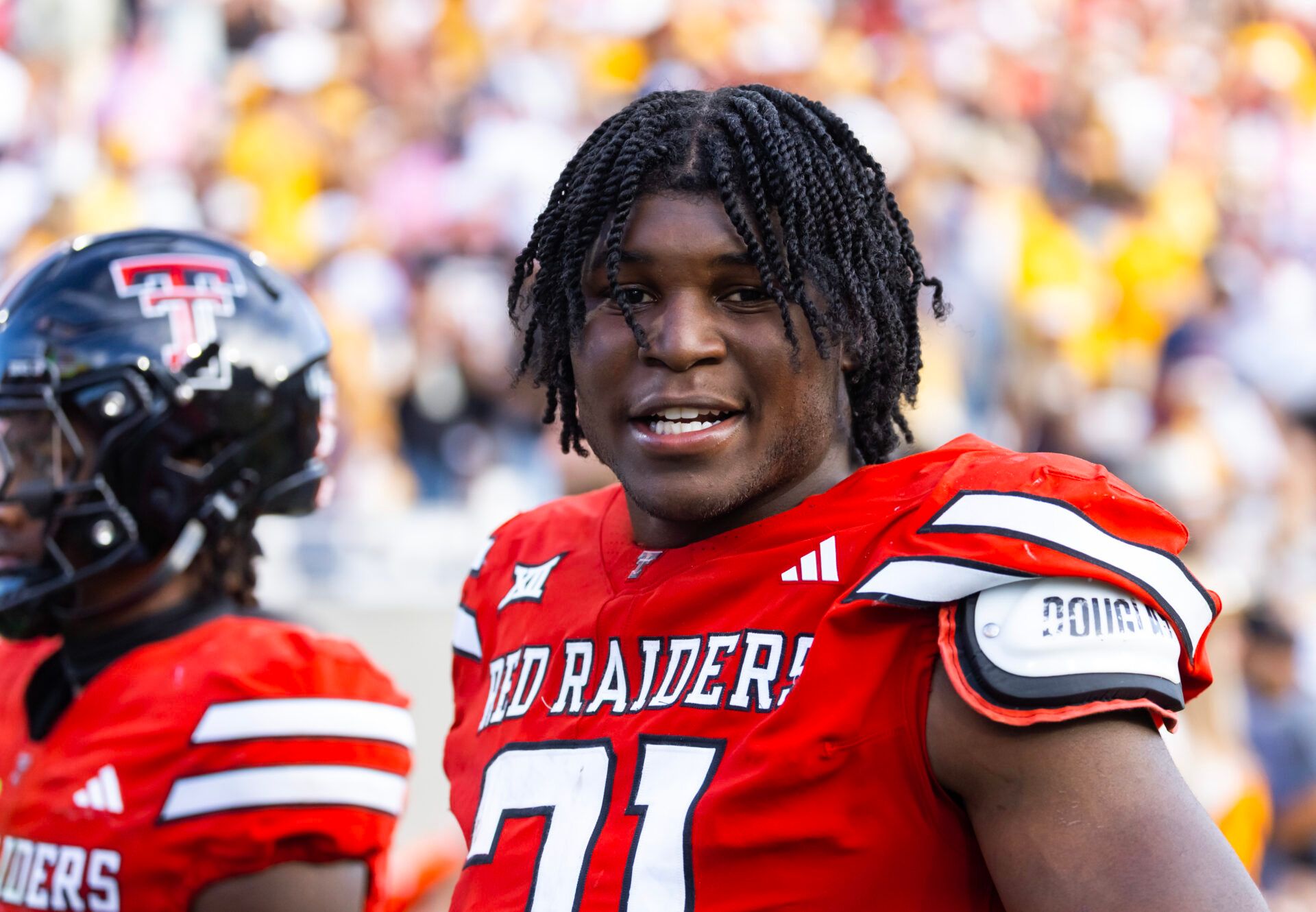 Texas Tech Red Raiders linebacker David Bailey (31) against the Arizona State Sun Devils at Mountain America Stadium.