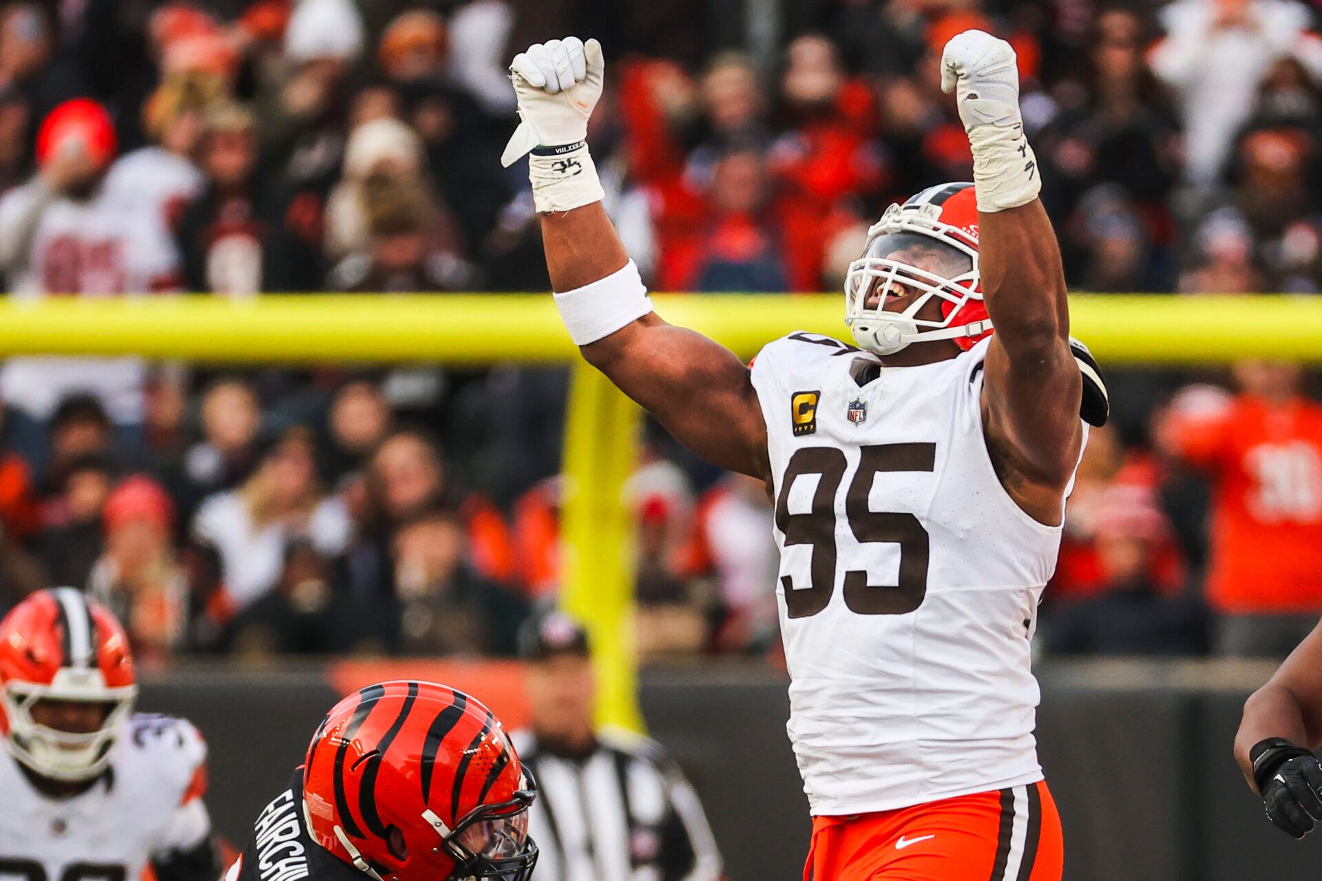 Cleveland Browns defensive end Myles Garrett (95) celebrates following a sack against the Cincinnati Bengals during the fourth quarter at Paycor Stadium. The play set a new NFL single season sack record by Garrett.