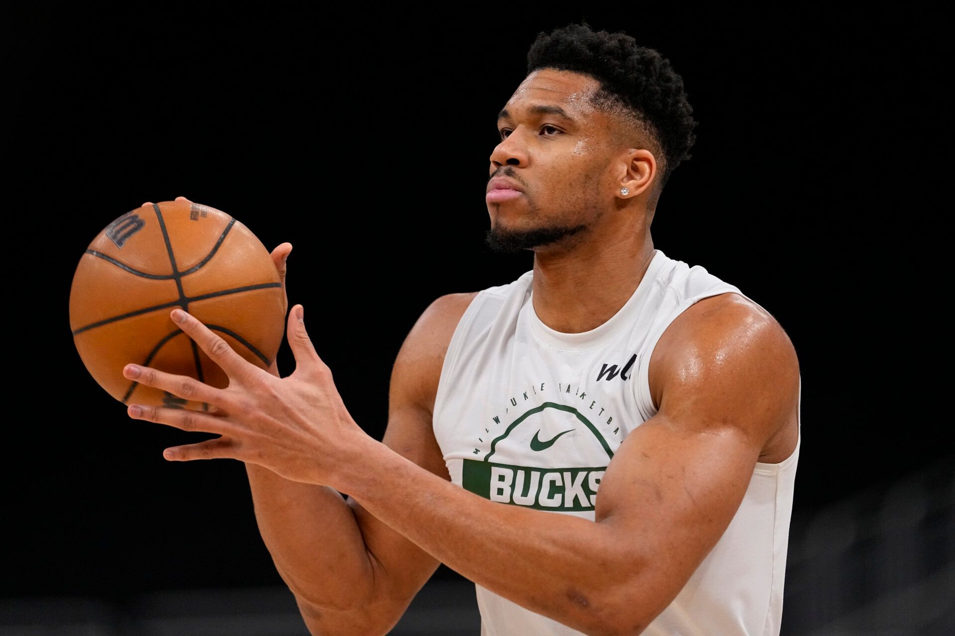 Milwaukee Bucks forward Giannis Antetokounmpo (34) during warmups prior to the game against the New Orleans Pelicans at Fiserv Forum.