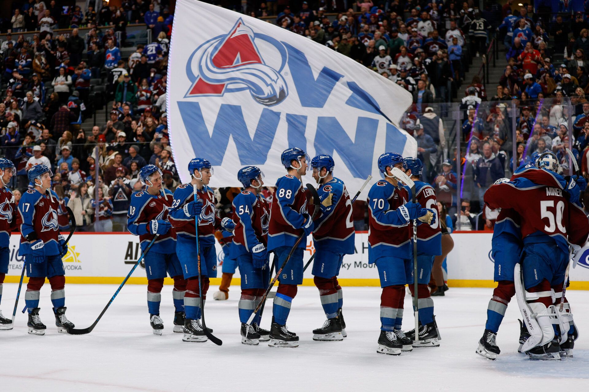 insider-links-colorado-avalanche-rumored-02-13-26-1920x1280.jpg