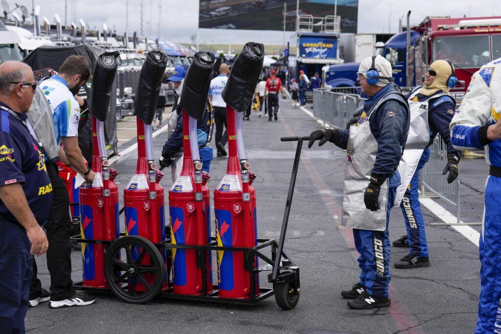 NASCAR Beats Rival Series to Sustainable Racing Breakthrough With ...