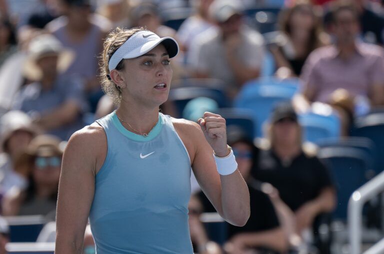 Aug 18 2024; Cincinnati, OH, USA; Paula Badosa of Spain reacts to a point during her match against Jessica Pegula of the United States on day seven of the Cincinnati Open.