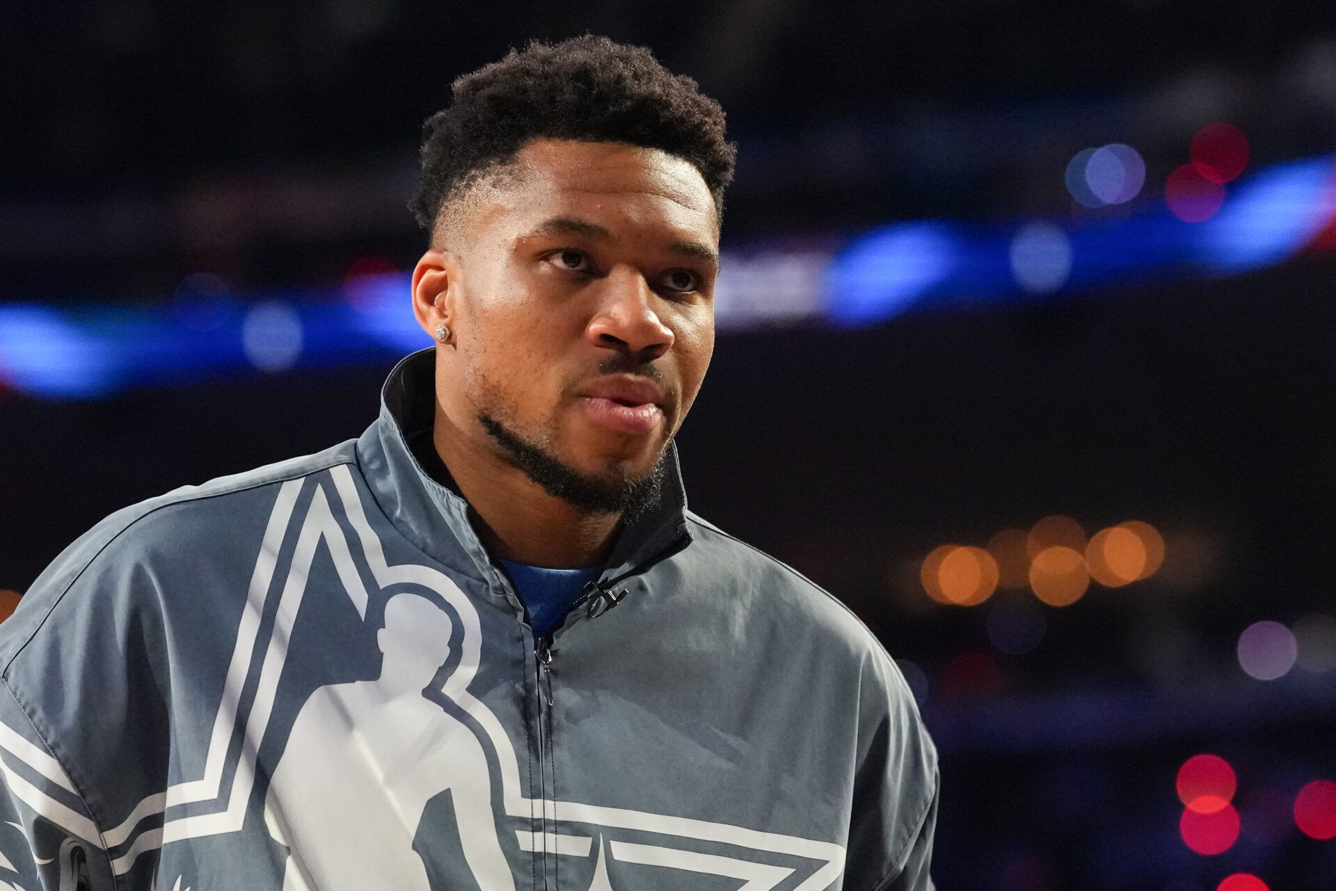 Team World forward Giannis Antetokounmpo (34) of the Milwaukee Bucks looks on during the 75th NBA All Star Game at Intuit Dome.