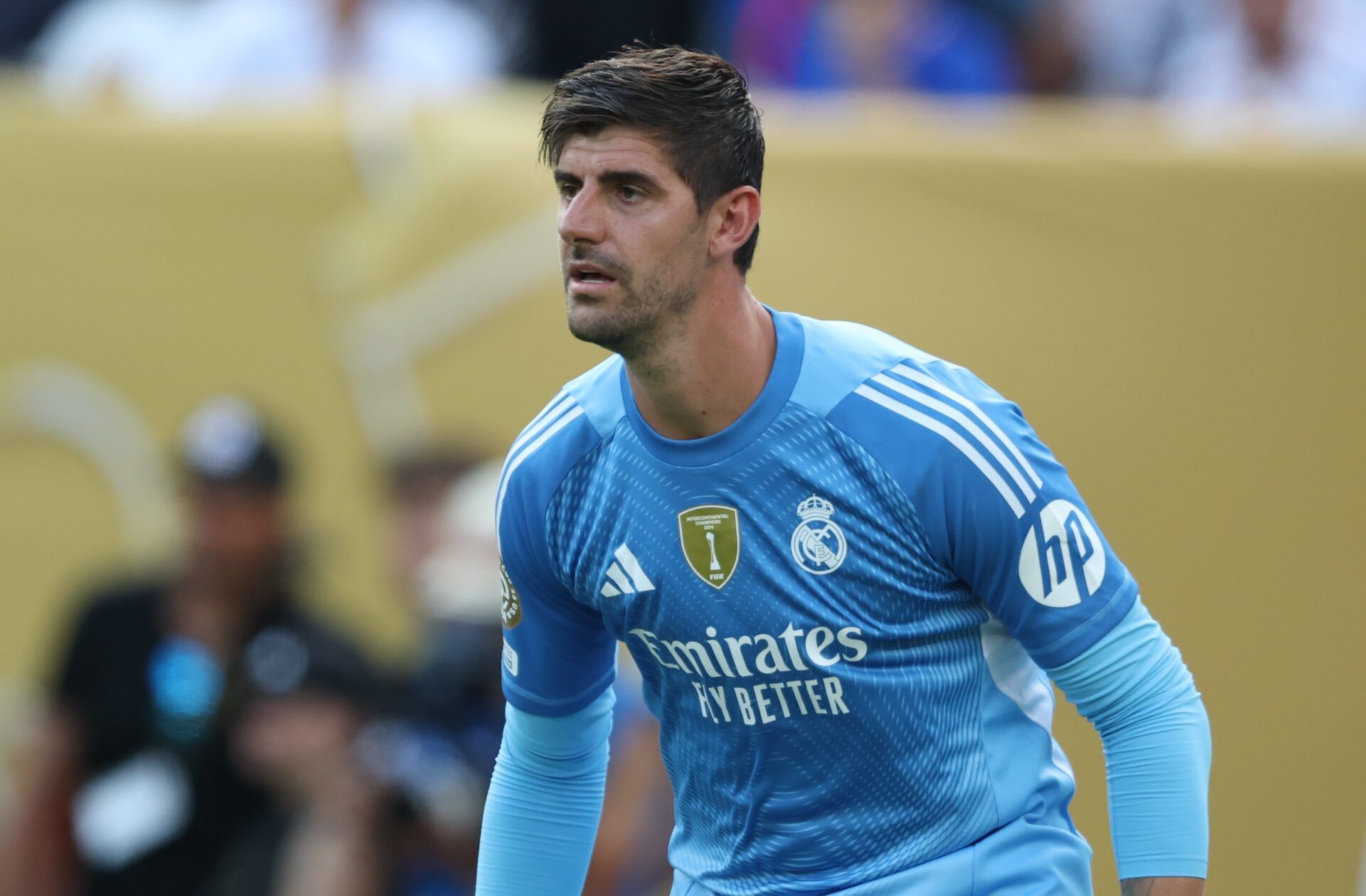 Real Madrid CF goalkeeper Thibaut Courtois (1) in action  during a semifinal match of the 2025 FIFA Club World Cup against Paris Saint-Germain at MetLife Stadium.