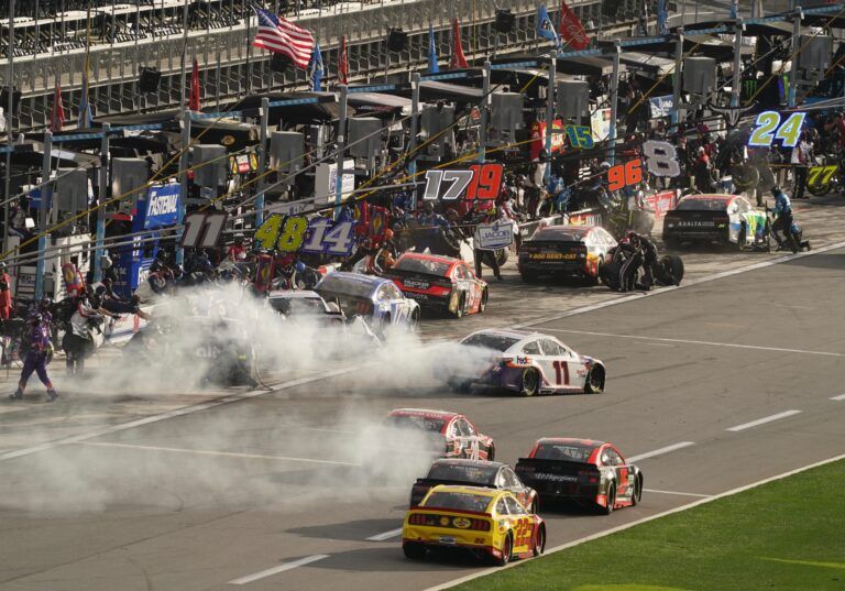 Pit road is busy in the closing stages of the NASCAR Cup Series O’Reilly Auto Parts 253 on Sunday, Feb. 21, 2021 on the Daytona International Speedway Road Course.

Dsc05086