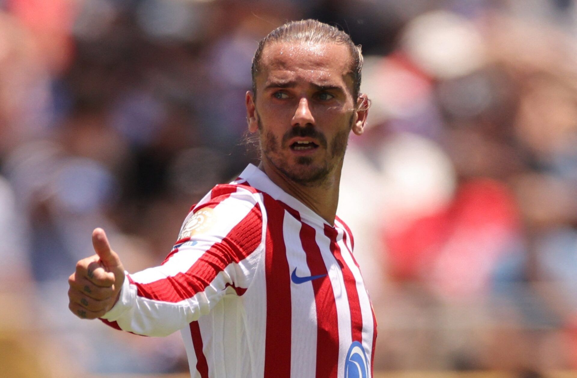 Atletico Madrid forward Antoine Griezmann (7) reacts during a group stage match of the 2025 FIFA Club World Cup at Rose Bowl Stadium.