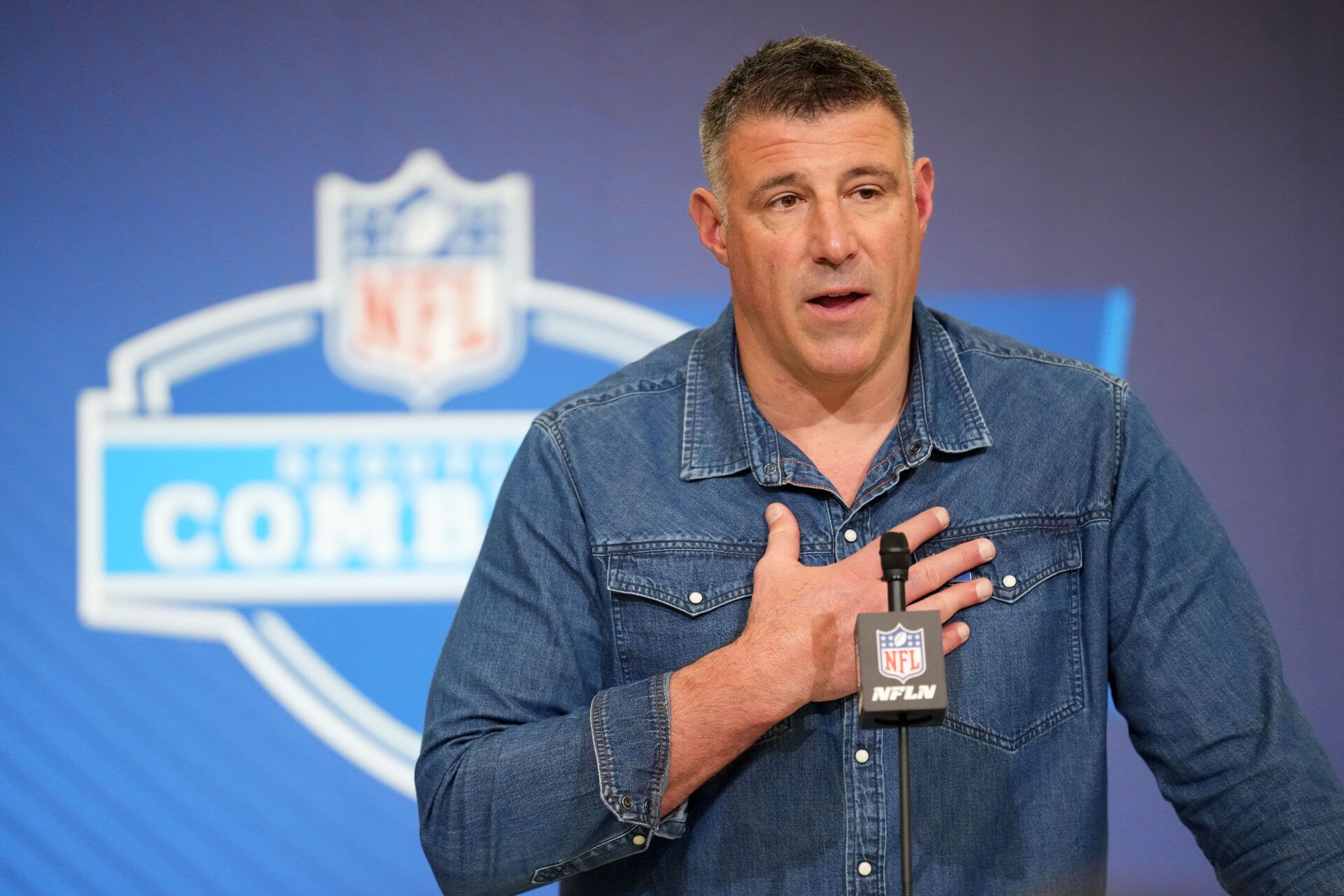 New England Patriots coach Mike Vrabel speaks during the NFL Scouting Combine at the Indiana Convention Center.