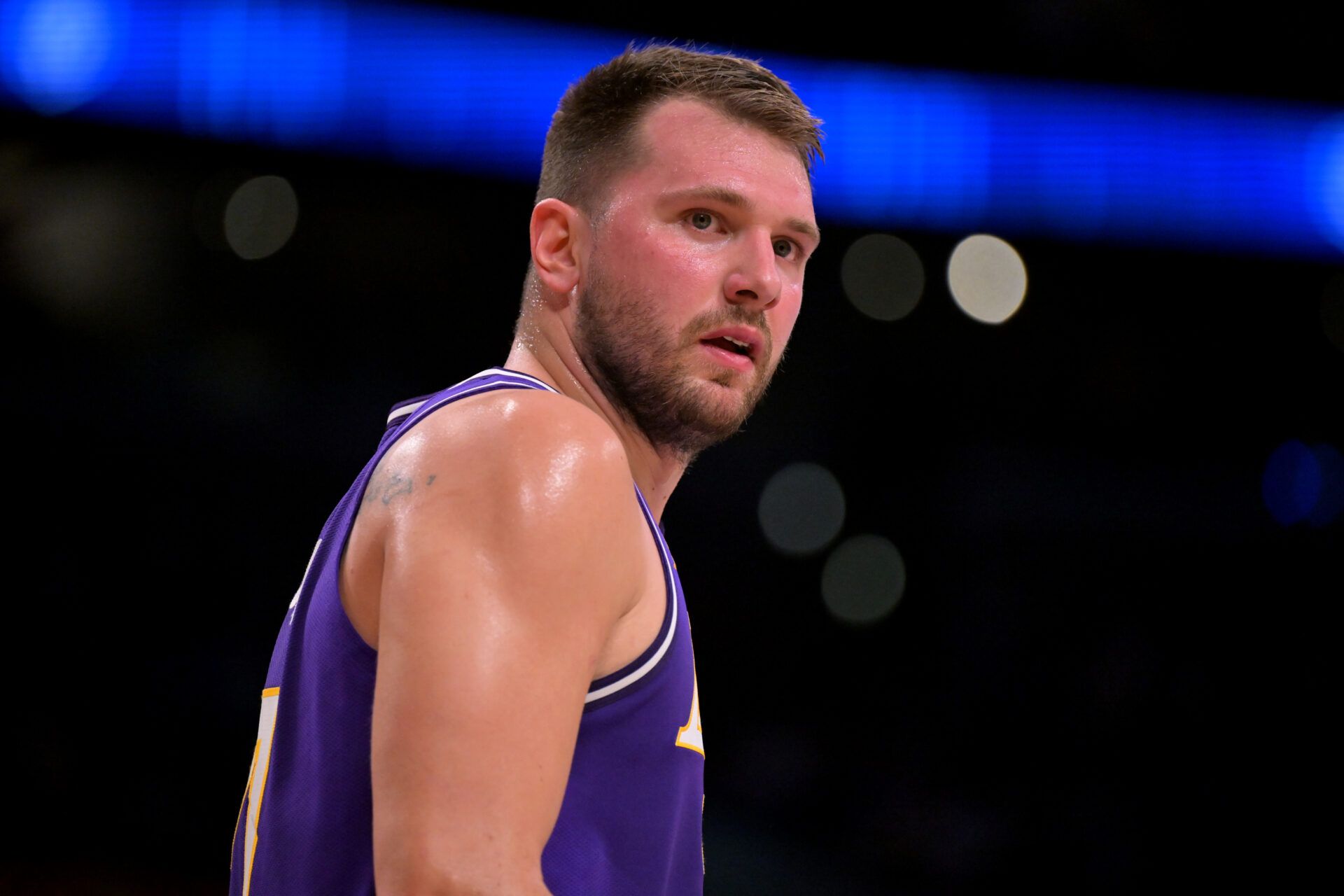 Los Angeles Lakers guard Luka Doncic (77) looks on in the first half against the Philadelphia 76ers at Crypto.com Arena.