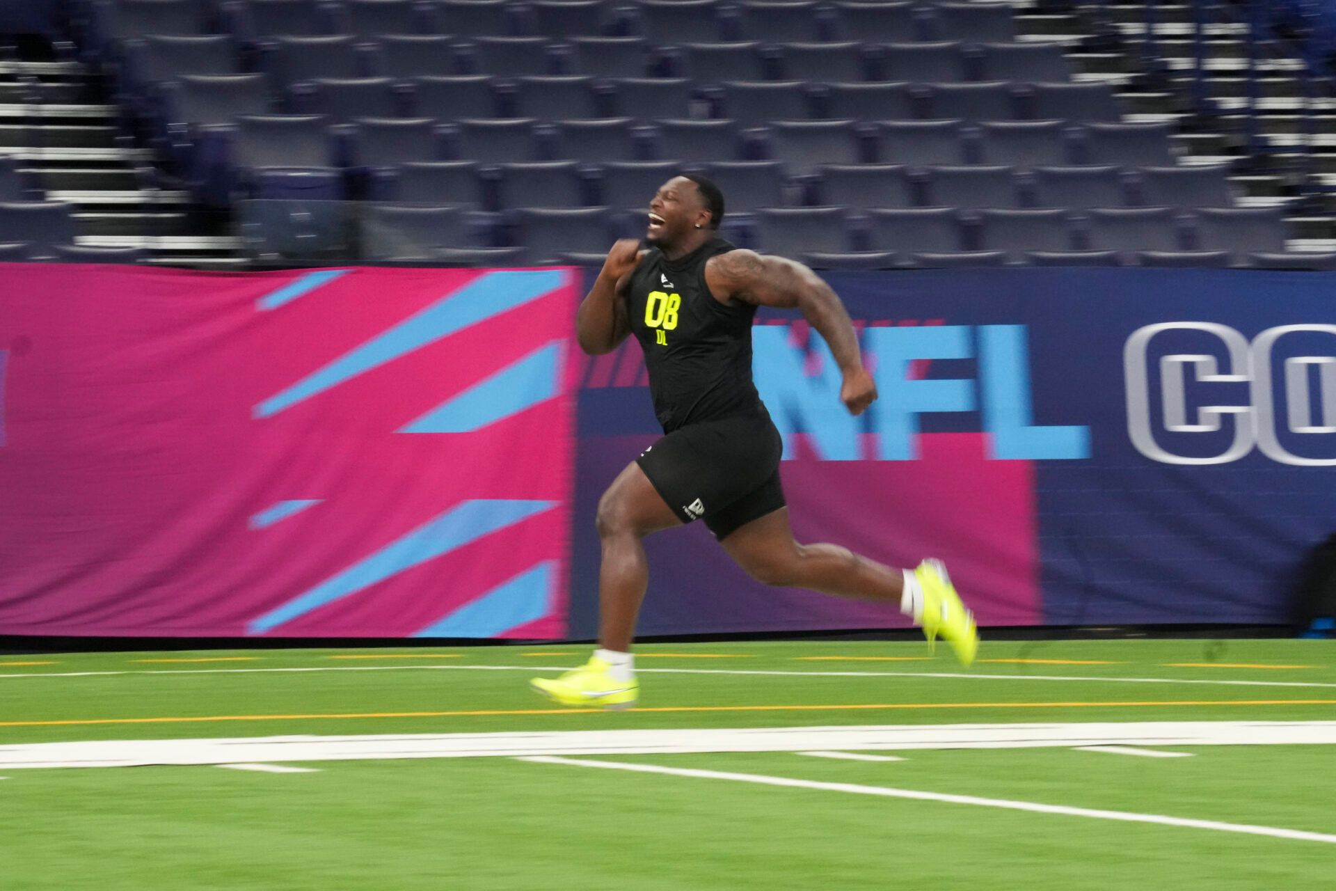 Penn State defensive lineman Zane Durant (DL08) runs the 40-yard dash during the NFL Scouting Combine  at Lucas Oil Stadium.