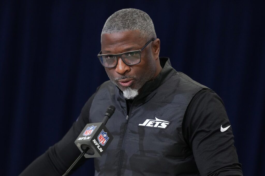 NFL World Rips Aaron Glenn After Jets HC Gets Caught Falling Asleep at ...