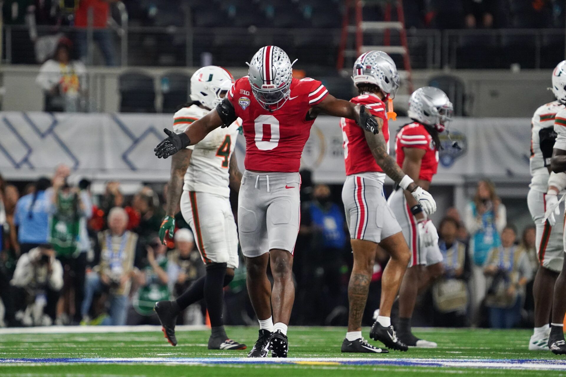 Ohio State Buckeyes linebacker Sonny Styles (0) reacts in the in the second quarter against the Miami Hurricanes during the 2025 Cotton Bowl and quarterfinal game of the College Football Playoff at AT&T Stadium.