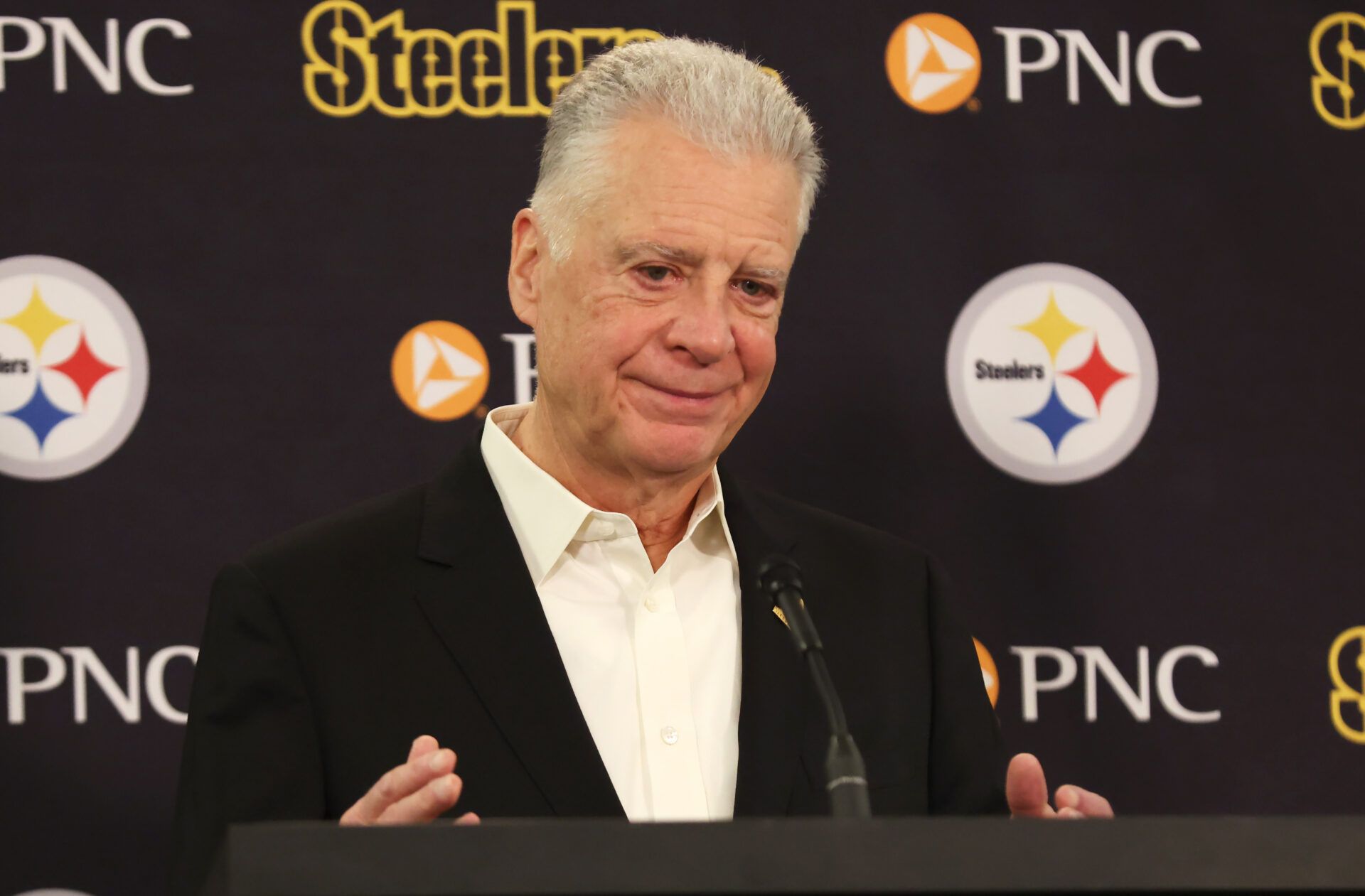 Pittsburgh Steelers president Art Rooney II speaks at a press conference at Acrisure Stadium.
