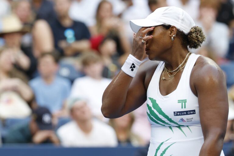 Taylor Townsend (USA) reacts after missing a shot against Barbora Krejcikova (CZE) (not pictured) on day eight of the 2025 US Open tennis championships at Billie Jean King National Tennis Center.