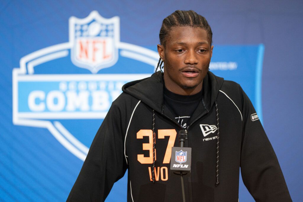 NFL World Reacts to Ohio State WR Carnell Tate's 40-Yard Dash at Combine: 'Surprisingly Slower Than Expected' - PFSN