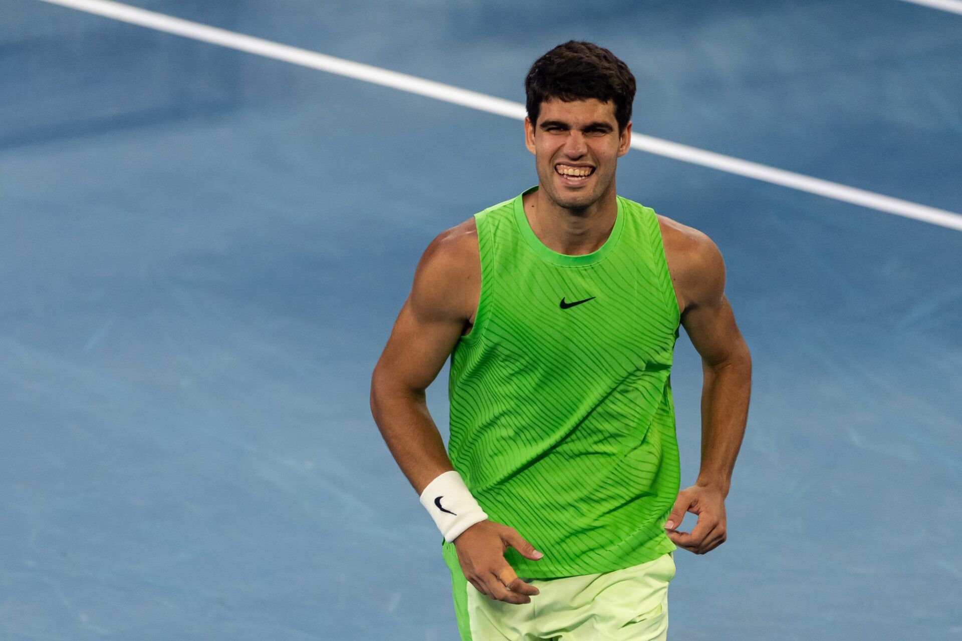 Carlos Alcaraz and Aryna Sabalenka's Bond Shines As They Share a Joyful  Embrace During Indian Wells Reunion