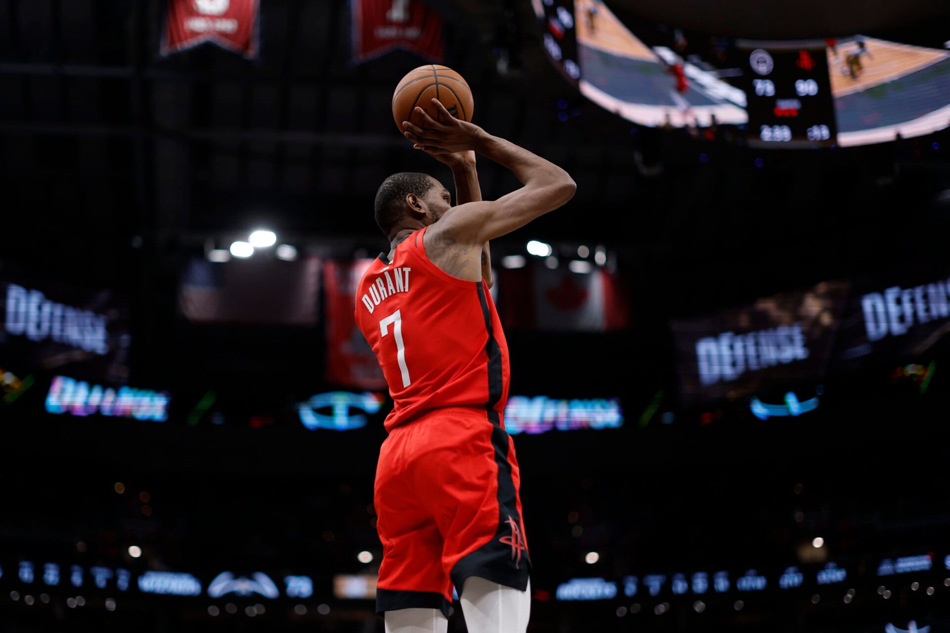 Houston Rockets forward Kevin Durant (7) shoots the ball against the Washington Wizards in the second half at Capital One Arena.