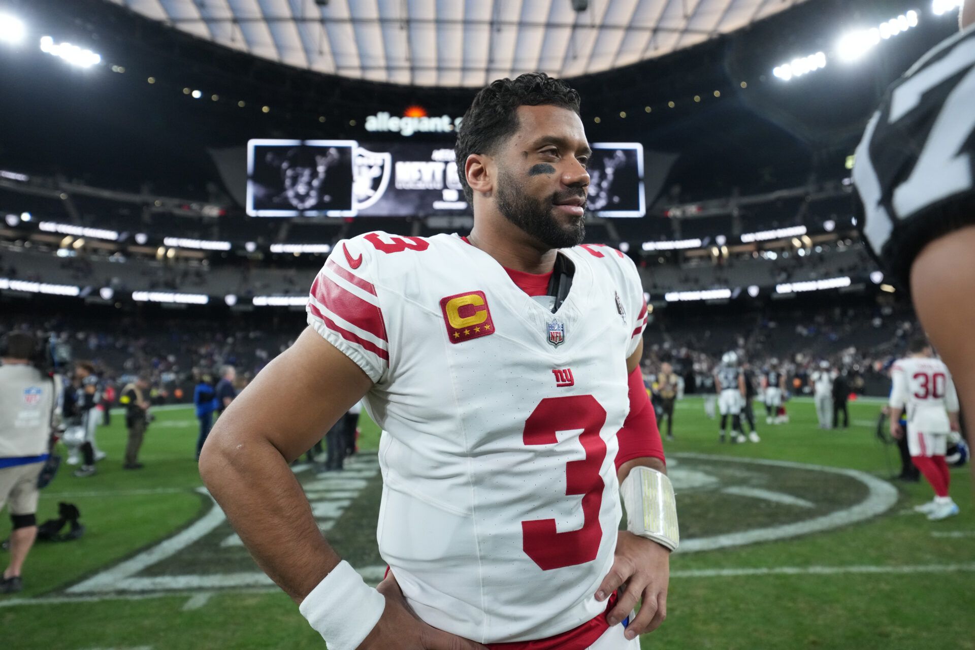 New York Giants quarterback Russell Wilson (3) looks on after the game against the Las Vegas Raidersat Allegiant Stadium.