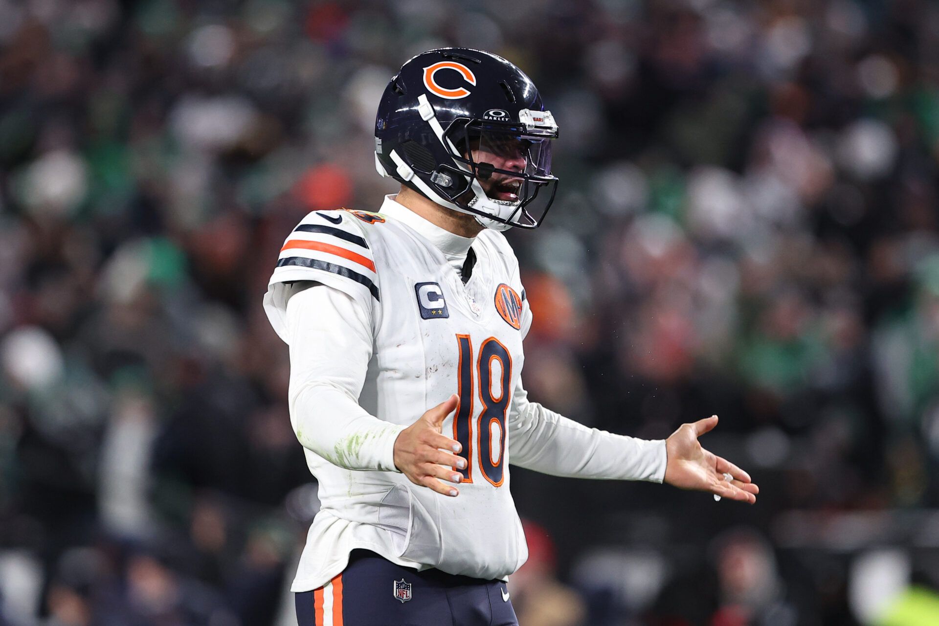 Bears QB Caleb Williams Reacts to Shocking Retirement of Center Drew Dalman