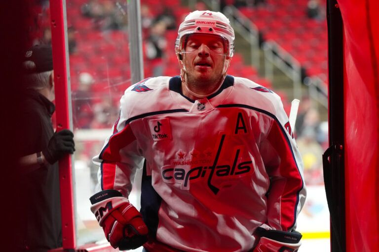 Washington Capitals defenseman John Carlson (74) at Lenovo Center.