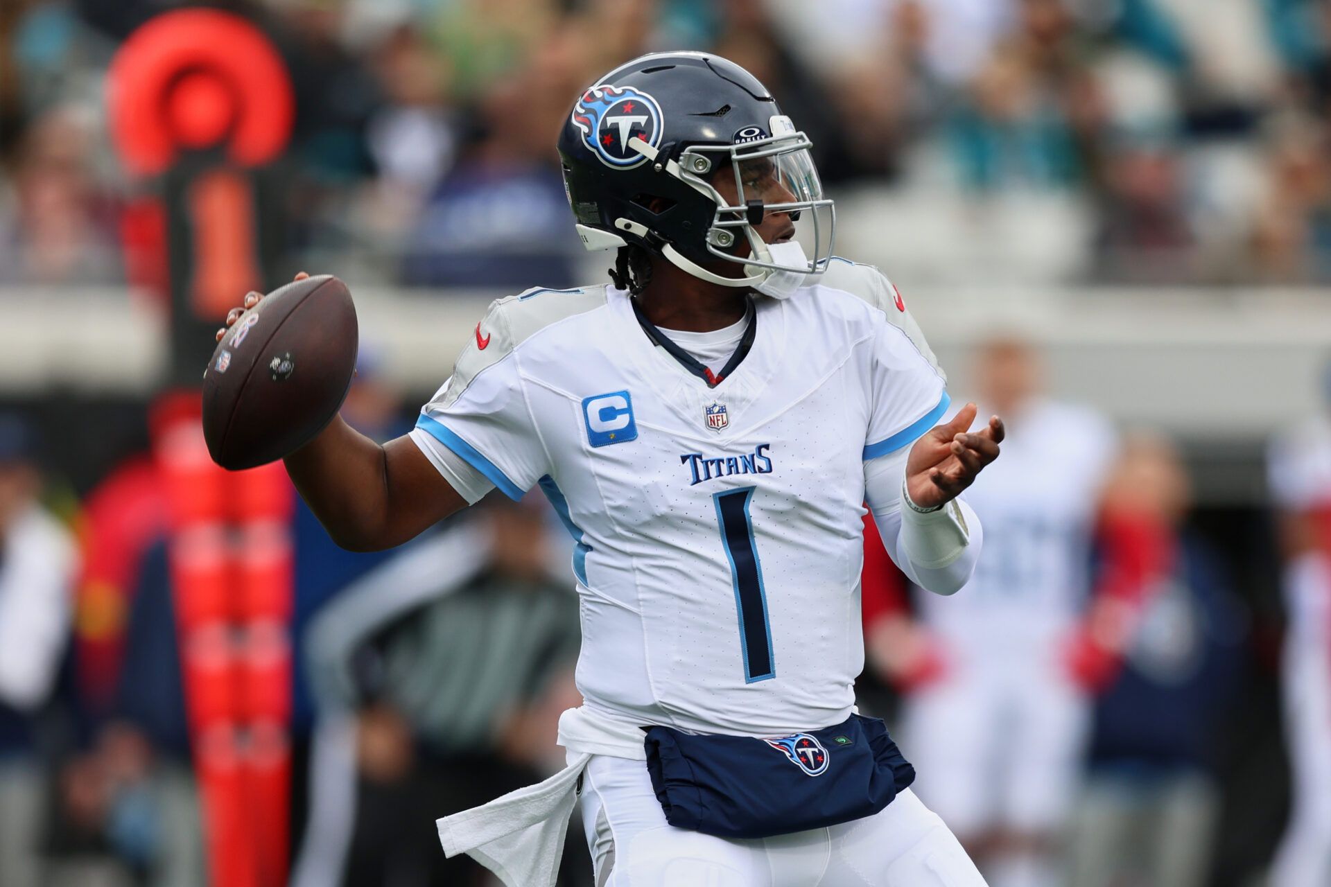 Tennessee Titans quarterback Cam Ward (1) throws a pass against the Jacksonville Jaguars during the first quarter at EverBank Stadium.
