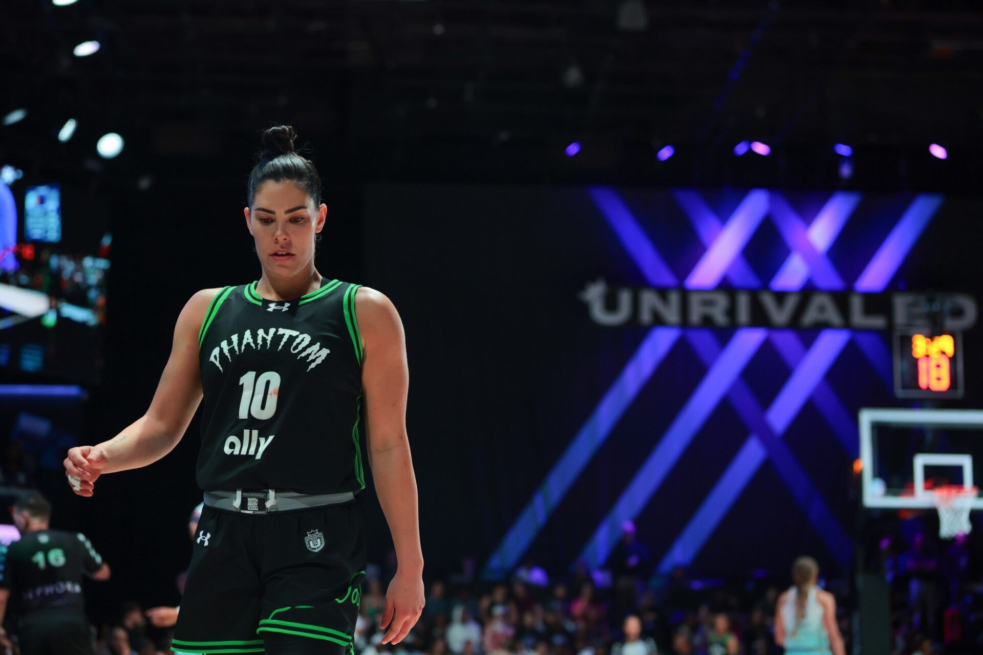 Phantom guard Kelsey Plum (10) looks on during the second half of the Unrivaled championship game against the Mist at Sephora Arena.