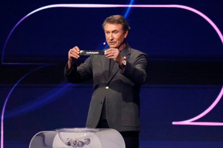 Wayne Gretzky at John F. Kennedy Center for the Performing Arts.
