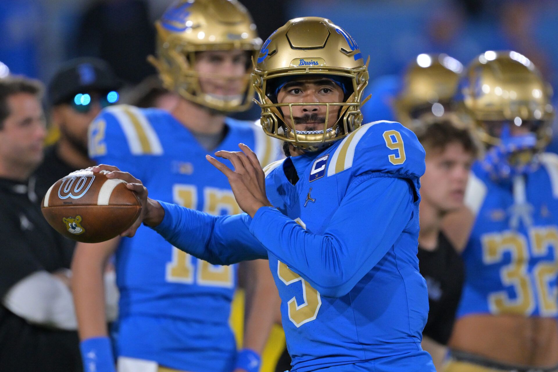UCLA Bruins quarterback Nico Iamaleava (9) warms up prior to the game against the Washington Huskies at the Rose Bowl.