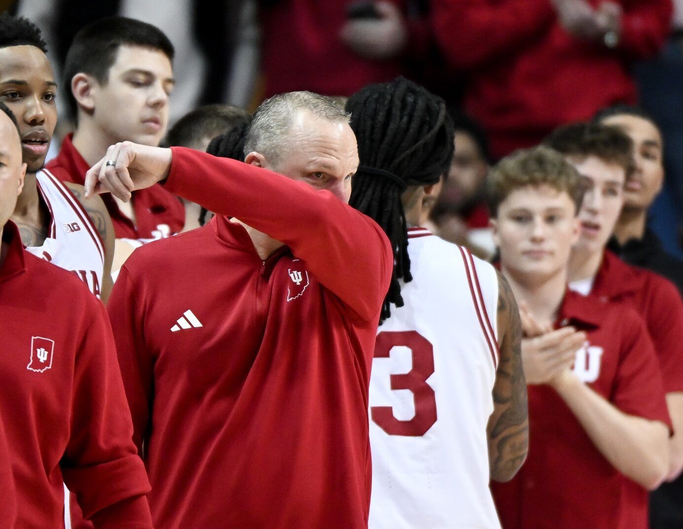 Indiana Hoosiers head coach Darian DeVries reacts against the Minnesota Golden Gophers during the second half at Simon Skjodt Assembly Hall.