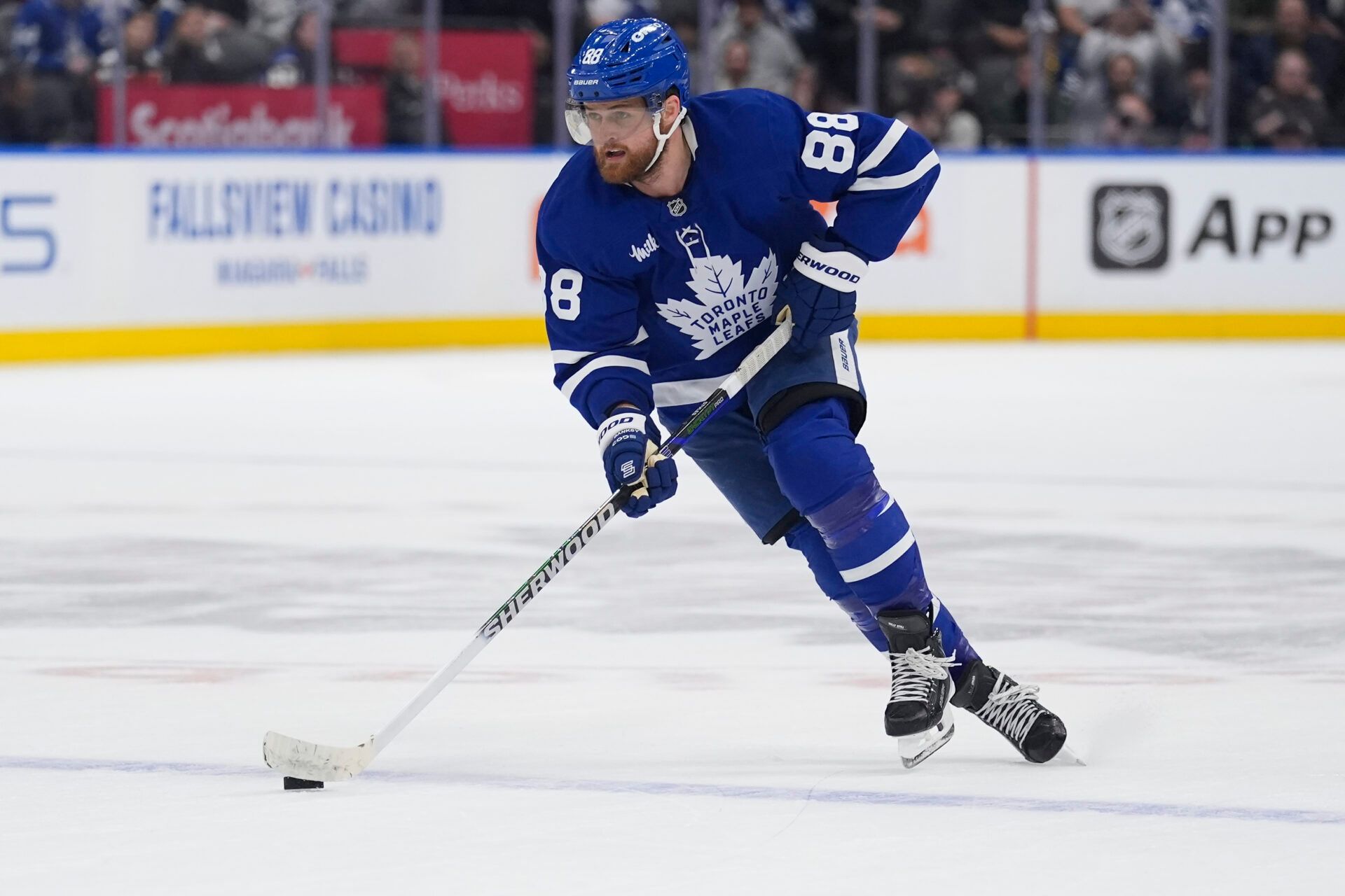 Toronto Maple Leafs forward William Nylander (88) carries the puck during overtime shoot out against the Philadelphia Flyers at Scotiabank Arena.