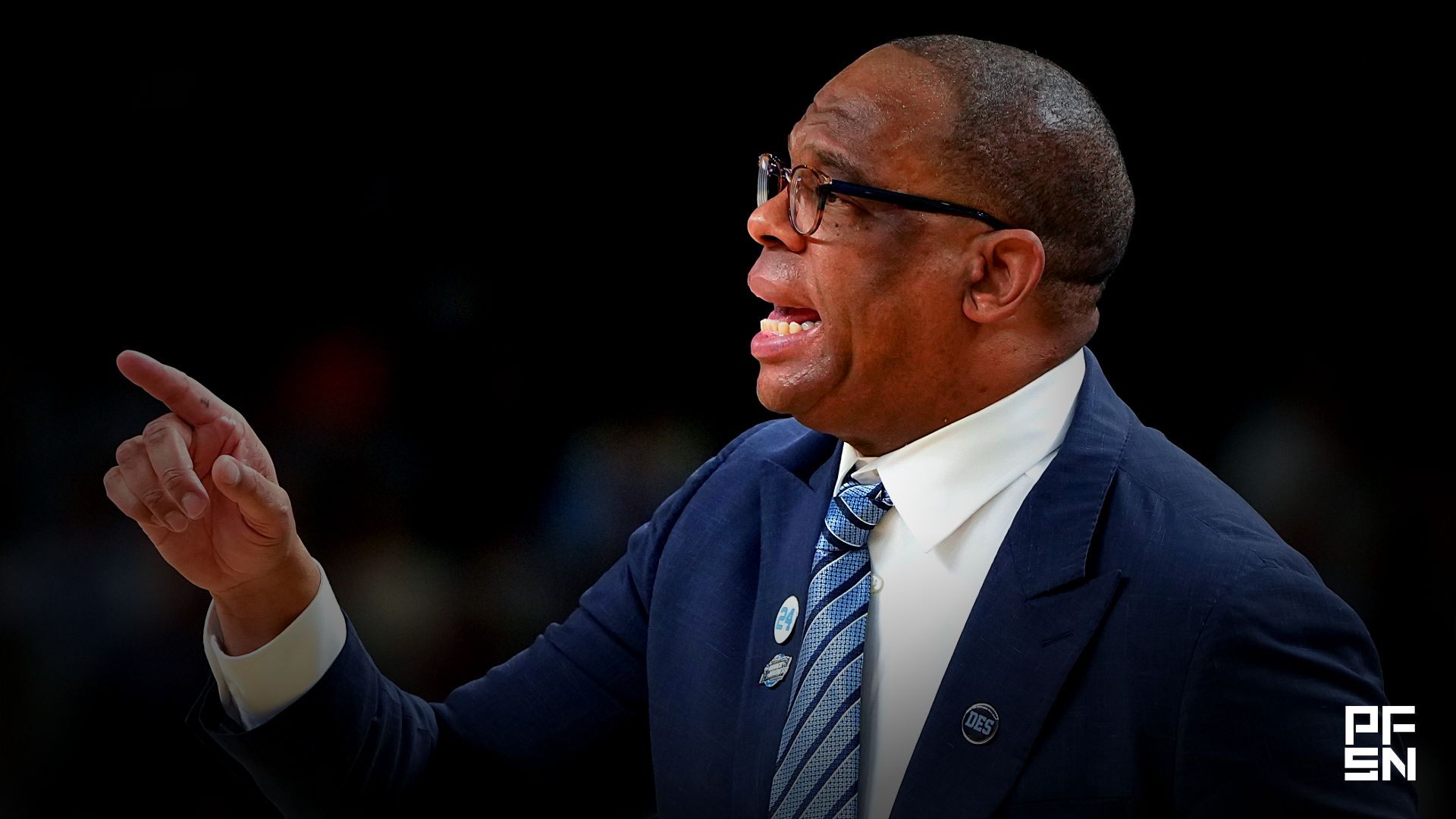 Hubert Davis Snaps at Reporters, College Basketball World Fires Back After UNC Blows 19-Point Lead to VCU