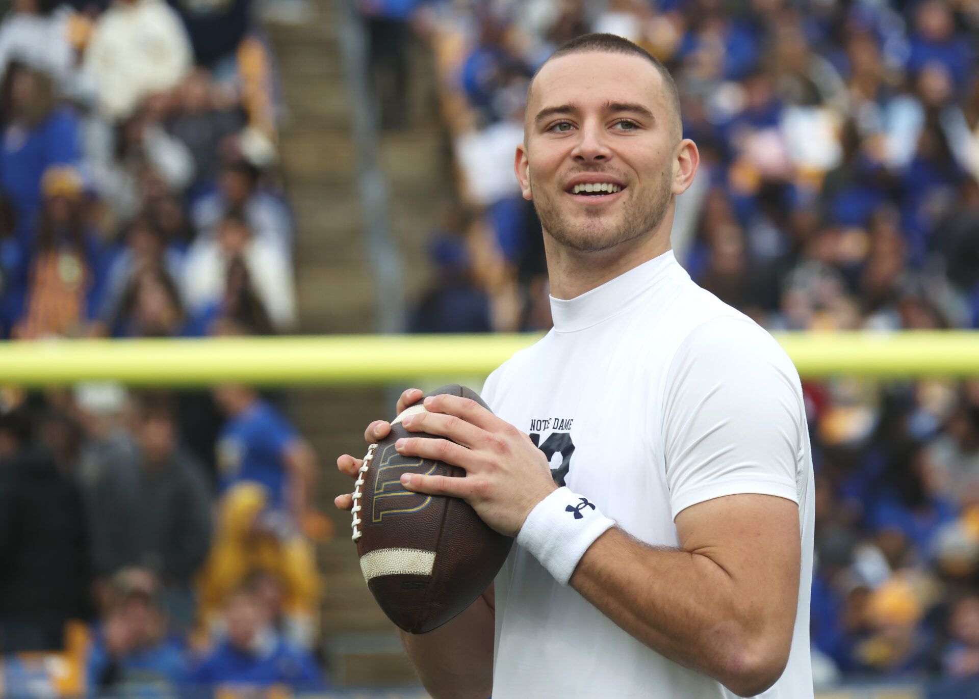 Notre Dame Fighting Irish quarterback CJ Carr (13) warms up before the game against the Pittsburgh Panthers at Acrisure Stadium.