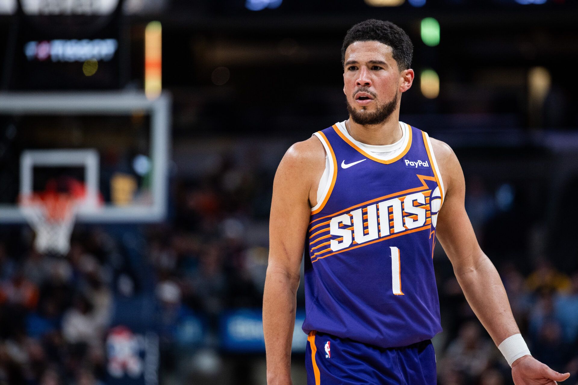 Phoenix Suns guard Devin Booker (1) in the first half against the Indiana Pacers at Gainbridge Fieldhouse.