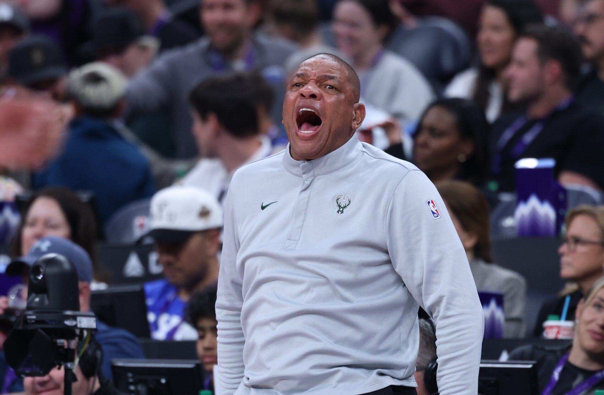 Bucks Face Clippers with Key Injuries: Giannis, Kuzma, and Porter Jr. Updates