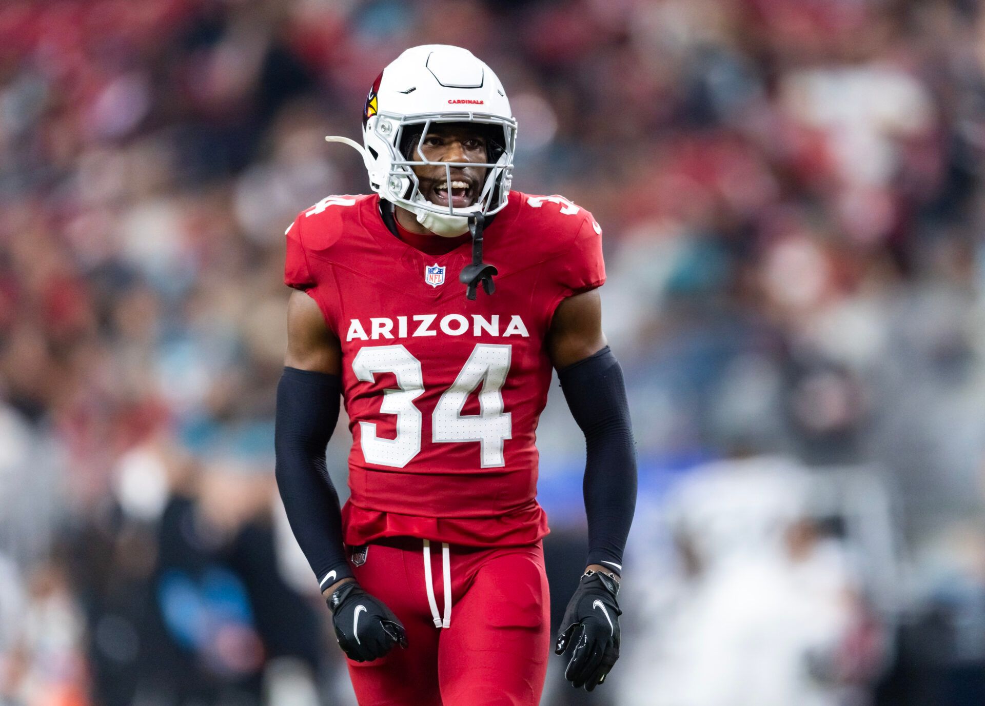 Arizona Cardinals safety Jalen Thompson (34) against the Jacksonville Jaguars at State Farm Stadium.