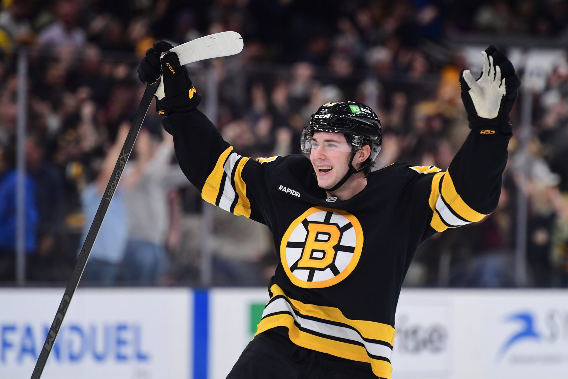 Boston Bruins center Fraser Minten (93) at TD Garden.