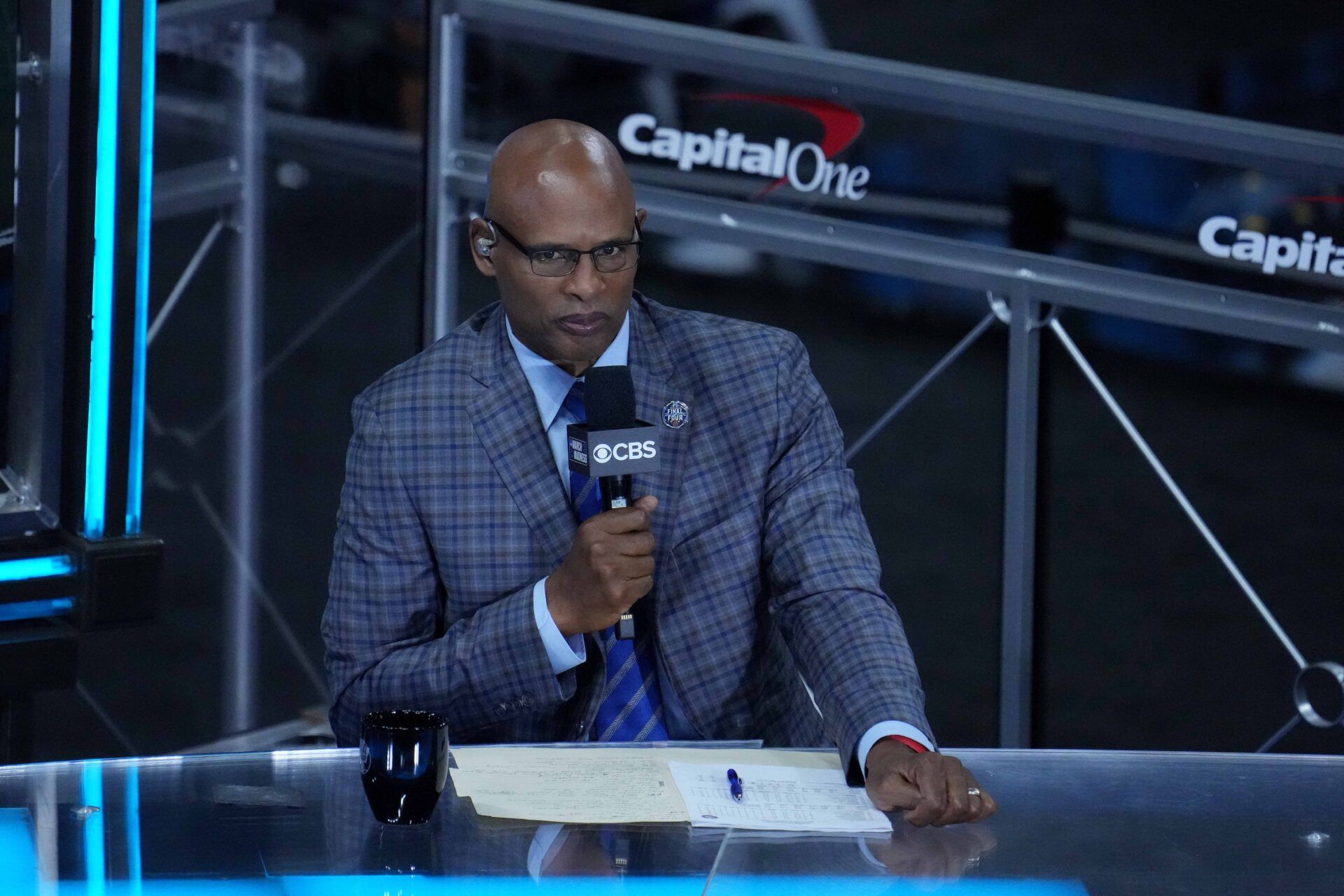 CBS announcer Clark Kellogg prior to the national championship game in the Final Four of the 2021 NCAA Tournament between the Gonzaga Bulldogs and the Baylor Bears at Lucas Oil Stadium.