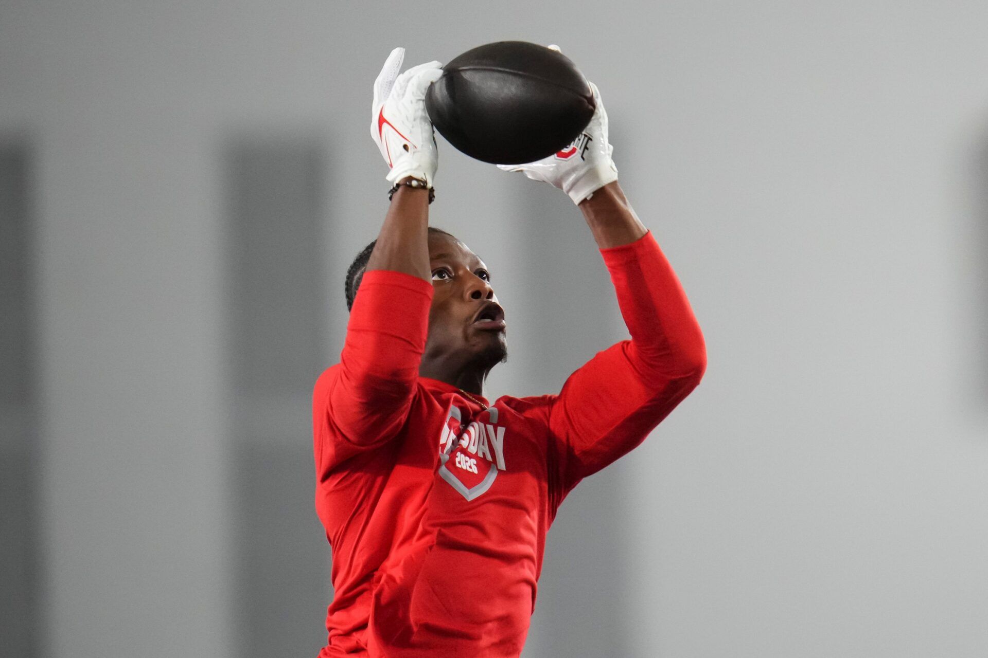 Ohio State Buckeyes wide receiver Carnell Tate catches a ball during Pro Day for NFL scouts at the Woody Hayes Athletics Center on March 25, 2026.