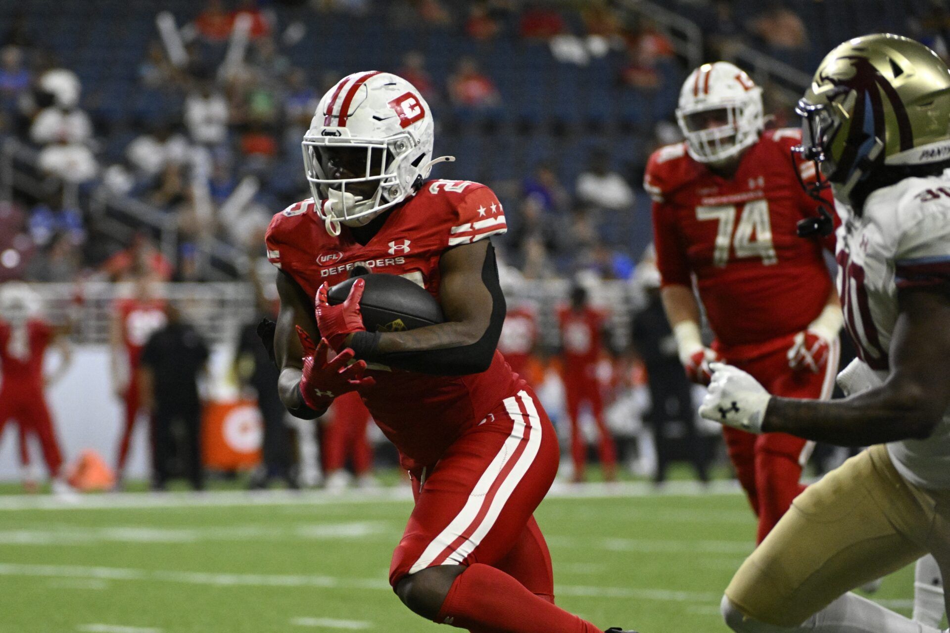 DC Defenders running back Deon Jackson (25) runs for a touchdown against the Michigan Panthers during the third quarter of the 2025 UFL Championship at The Dome at AmericaÕs Center.
