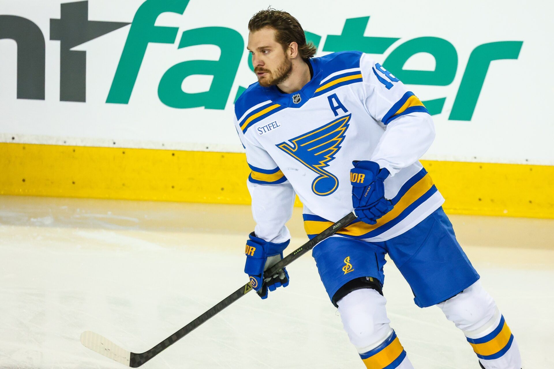 St. Louis Blues center Robert Thomas (18) skates during the warmup period against the Calgary Flames at Scotiabank Saddledome.