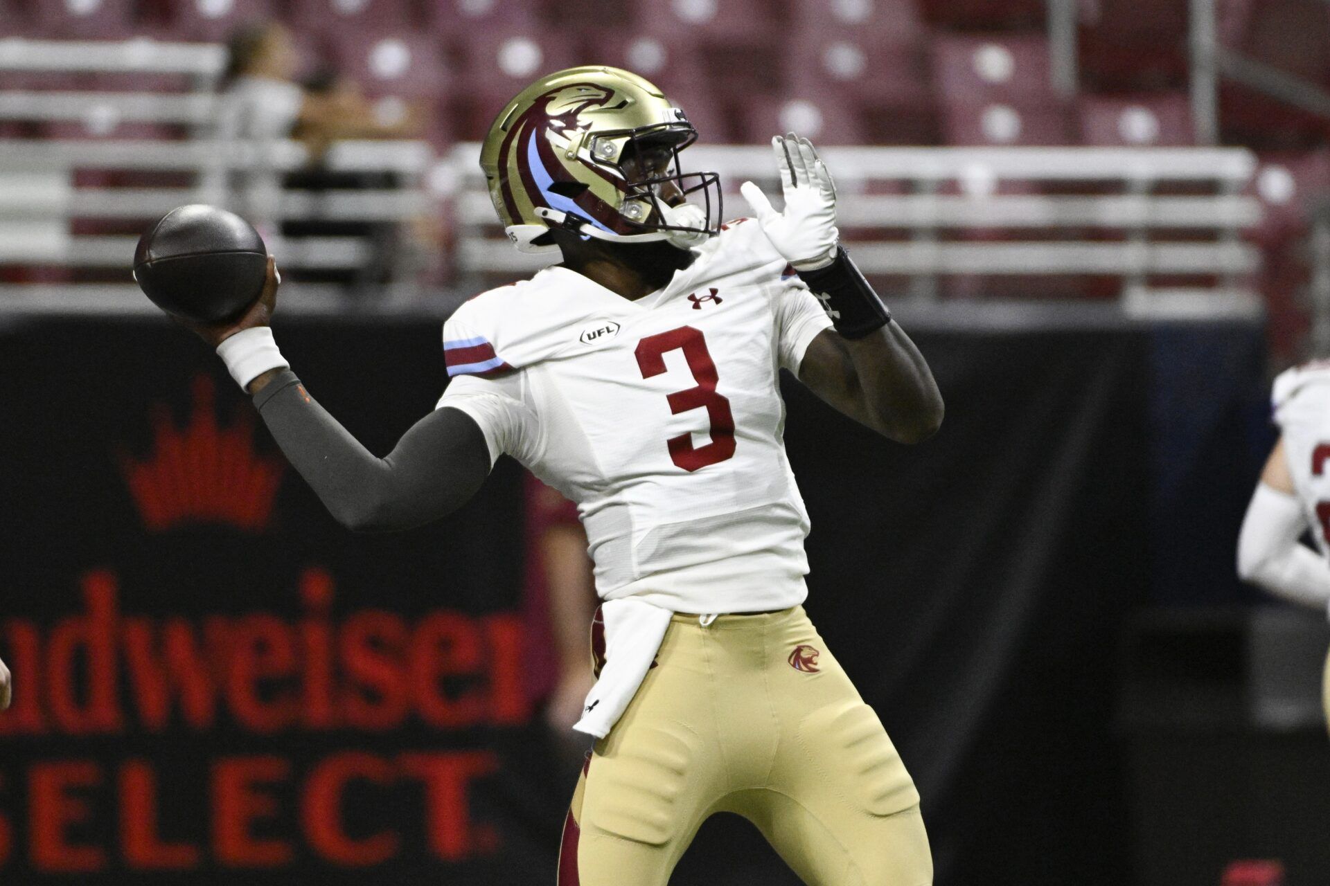 Michigan Panthers quarterback Bryce Perkins (3) warms up prior to the 2025 UFL Championship game against the DC Defenders at The Dome at AmericaÕs Center.
